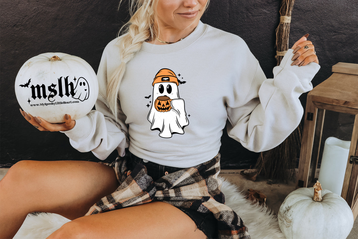 Ghostie with pumpkin Mug