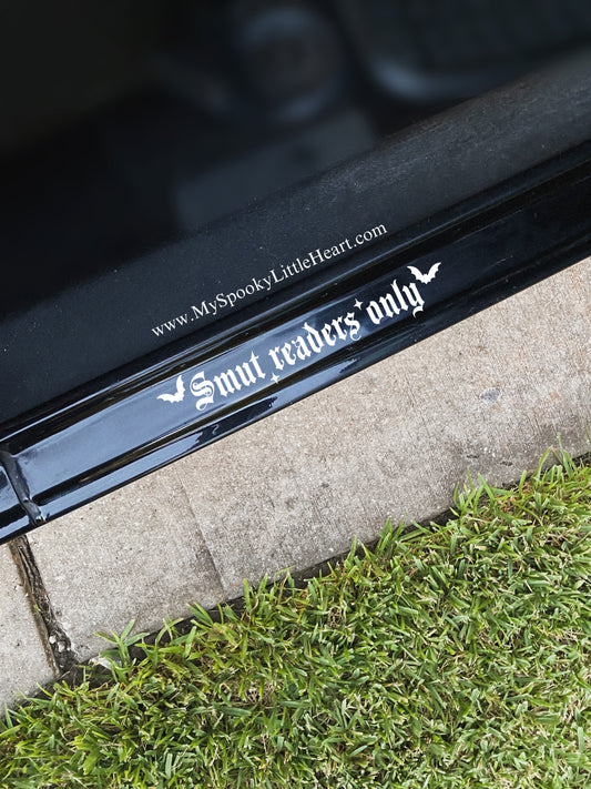 Smut readers only Vinyl Decal
