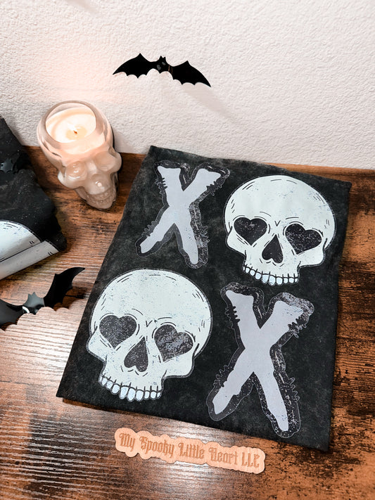 Xoxo Goth Valentines Day Acid Wash Tee