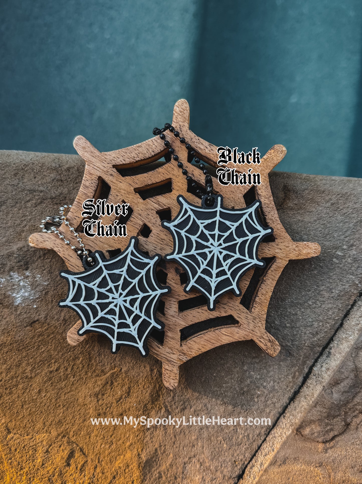 GLOW IN THE DARK Heart Shaped Spiderweb Soda/Can Opener -3D PRINTED