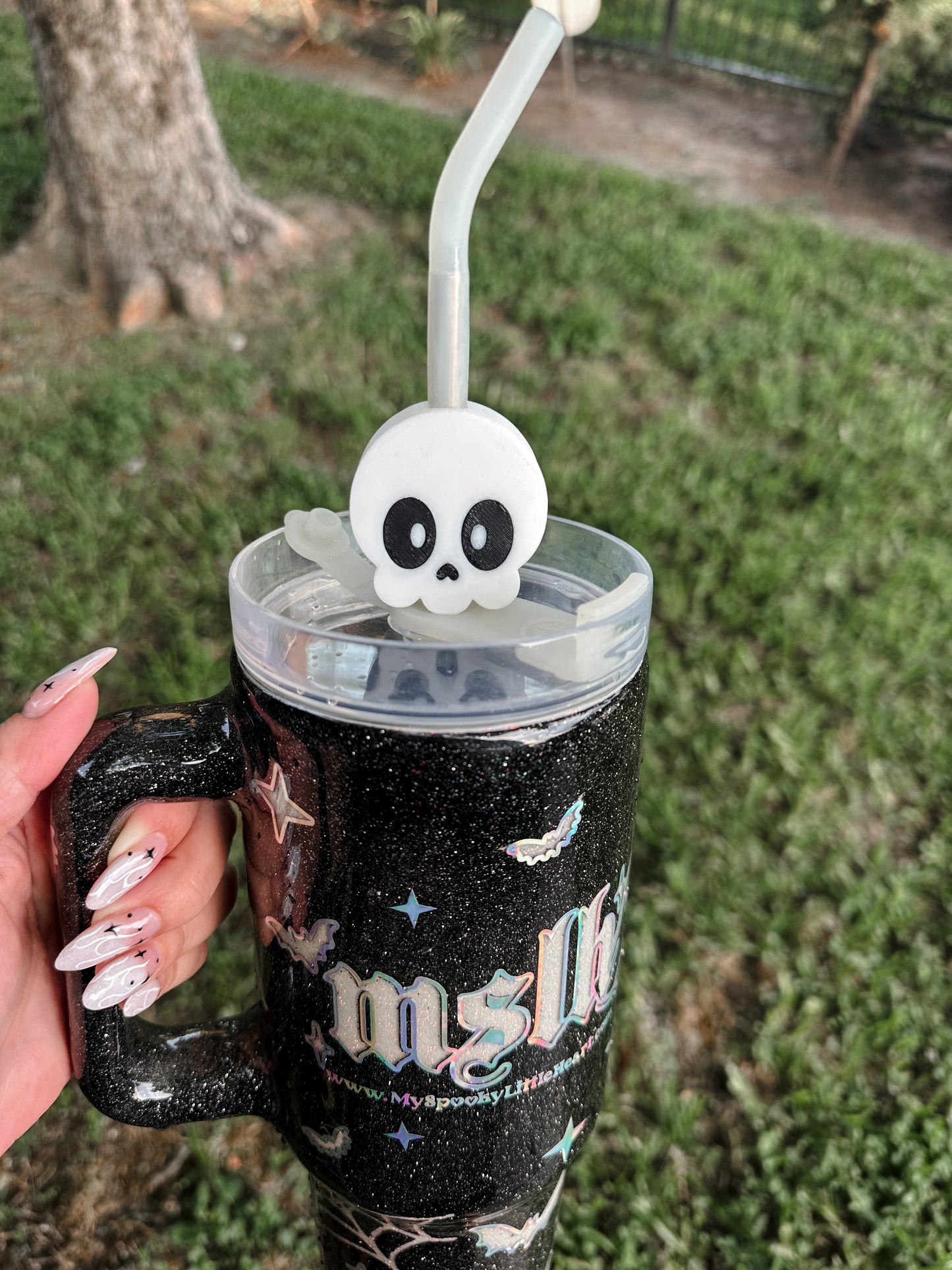 Spooky Cute Kawai Skull 8.5mm Straw Topper for Tumblers -3D PRINTED