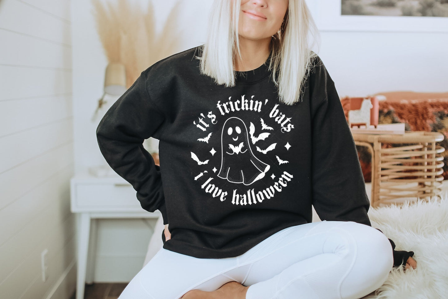 It's Frickin' Bats I love Halloween- Cute Ghost holding Bat Shit PNG File