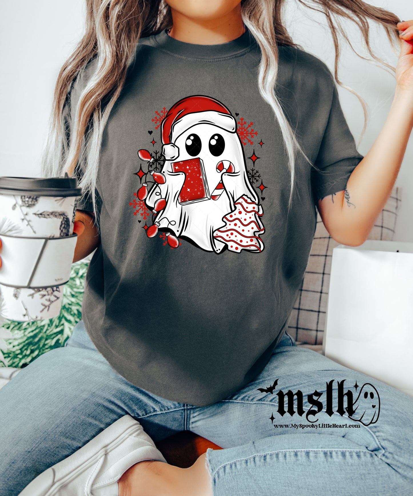 Festive Ghost with book