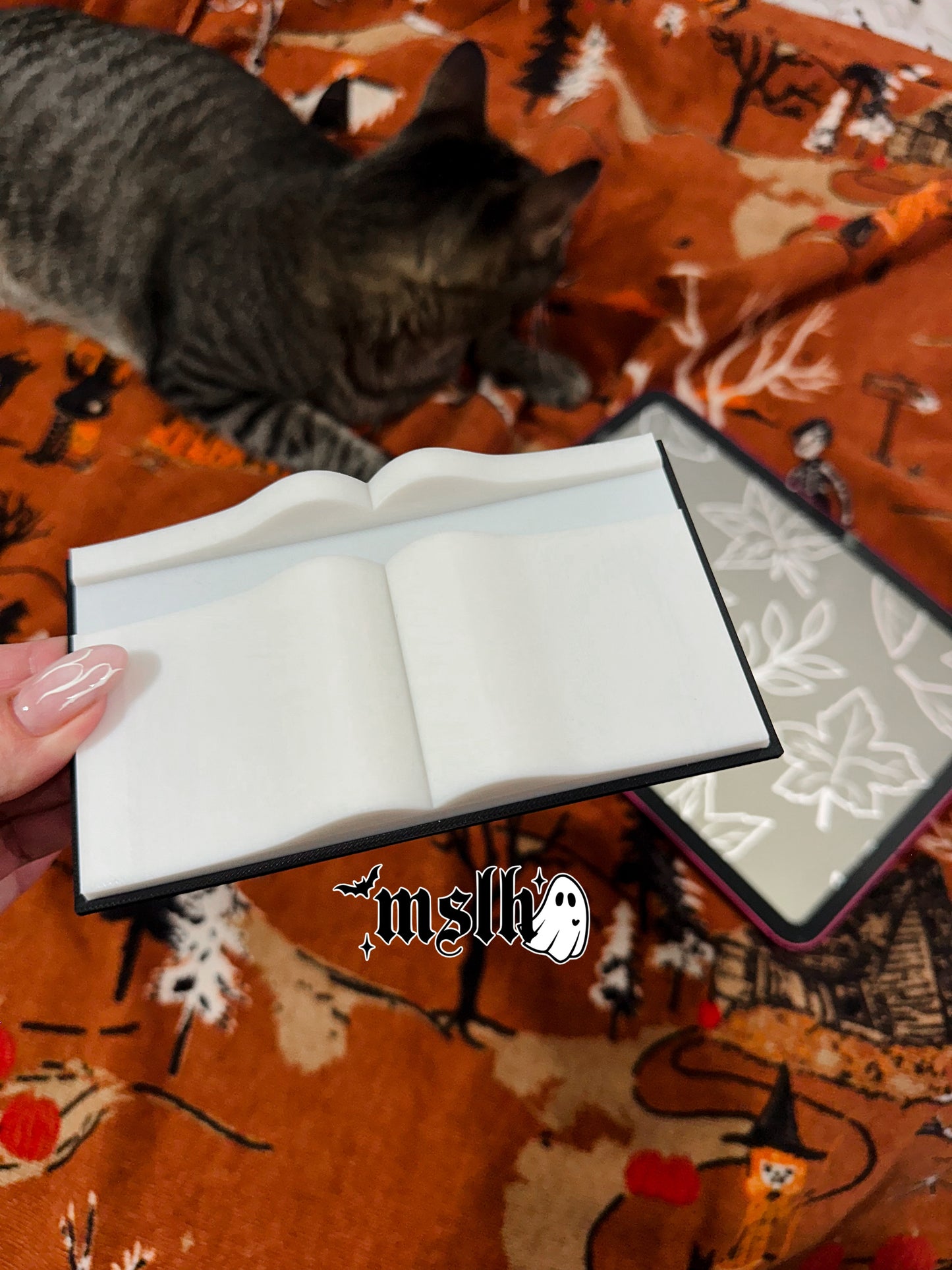 Open Book Kindle Stand- 3D PRINTED