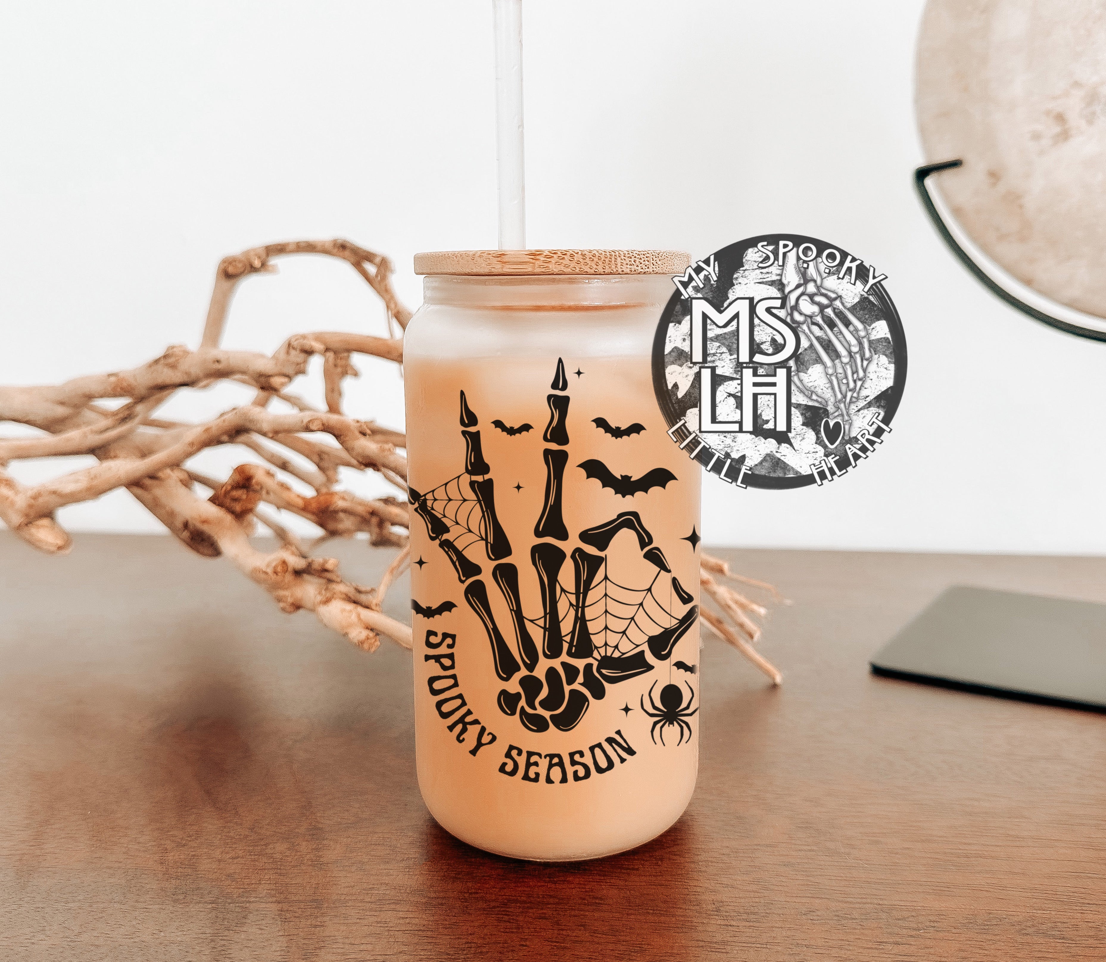 SPOOKY TREATS • DISHWASHER SAFE! • 16 OZ GLASS CUP